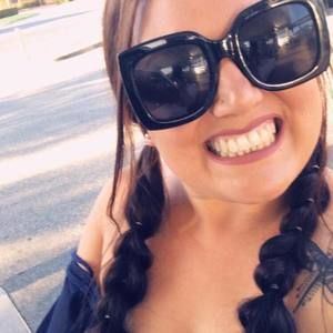 Meet your Posher, Danielle